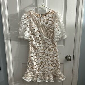 NEVER WORN Lulus Lace Dress